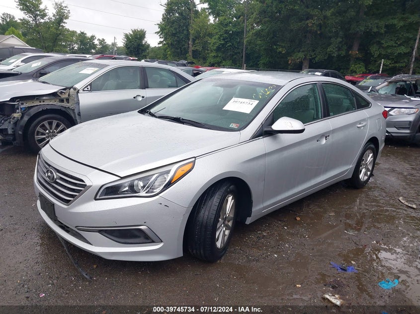 2016 HYUNDAI SONATA SE - 5NPE24AF2GH370003