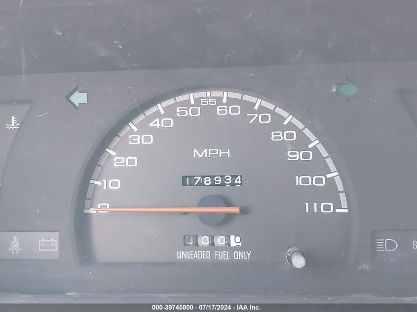 1995 Isuzu Conventional Short Bed VIN: JAACL11L5S7212428 Lot: 39745800