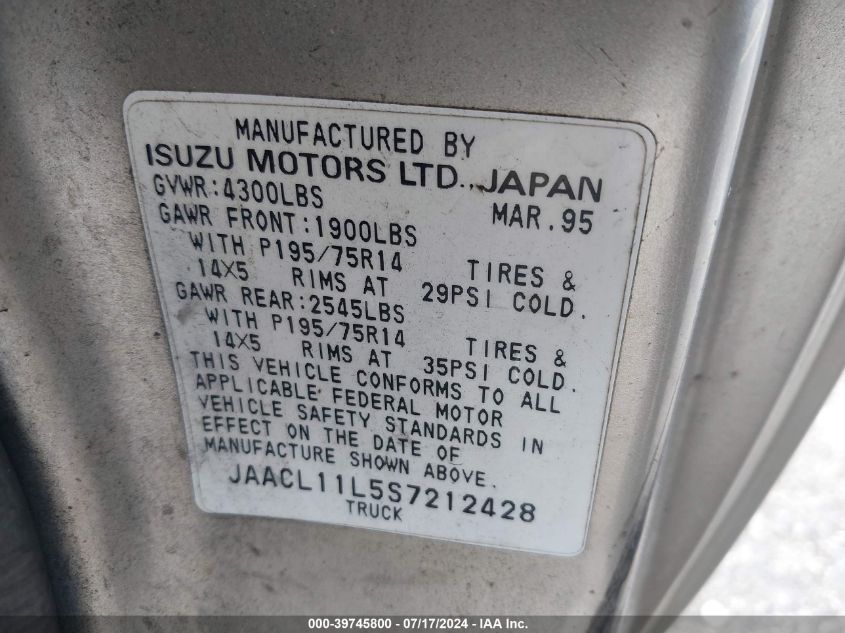 1995 Isuzu Conventional Short Bed VIN: JAACL11L5S7212428 Lot: 39745800