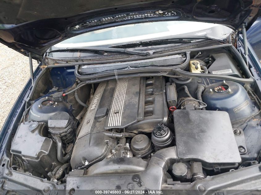 2002 BMW 330I VIN: WBAEV53472KM17669 Lot: 39745803