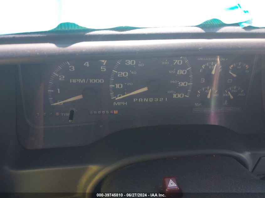 1995 Chevrolet Gmt-400 C1500 VIN: 1GCEC14Z2SZ228110 Lot: 39745810