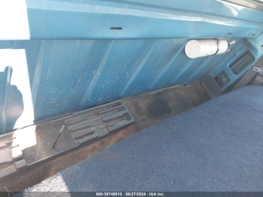 1995 Chevrolet Gmt-400 C1500 VIN: 1GCEC14Z2SZ228110 Lot: 39745810