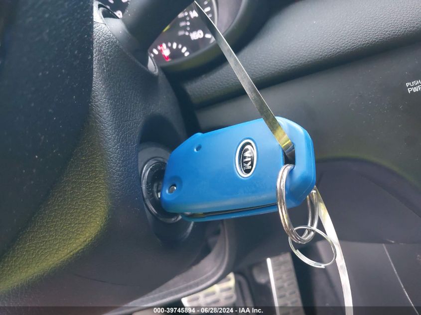 2021 Kia Sportage S VIN: KNDP63AC7M7935469 Lot: 39745894