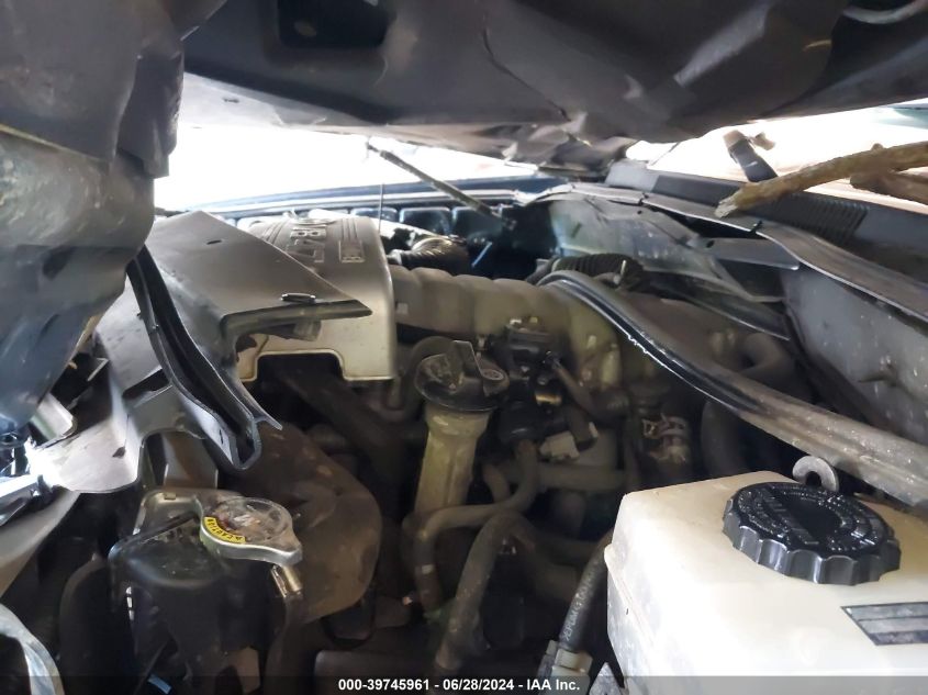 2004 Toyota 4Runner Sr5/Sport VIN: JTEBT14RX48013839 Lot: 39745961