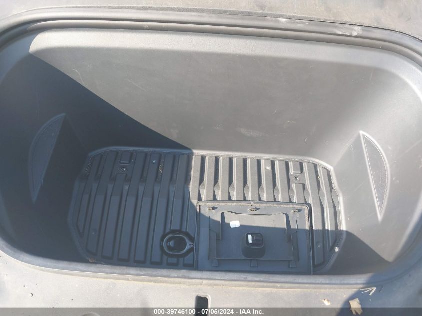 2021 Tesla Model Y Long Range Dual Motor All-Wheel Drive VIN: 5YJYGDEE5MF184501 Lot: 39746100