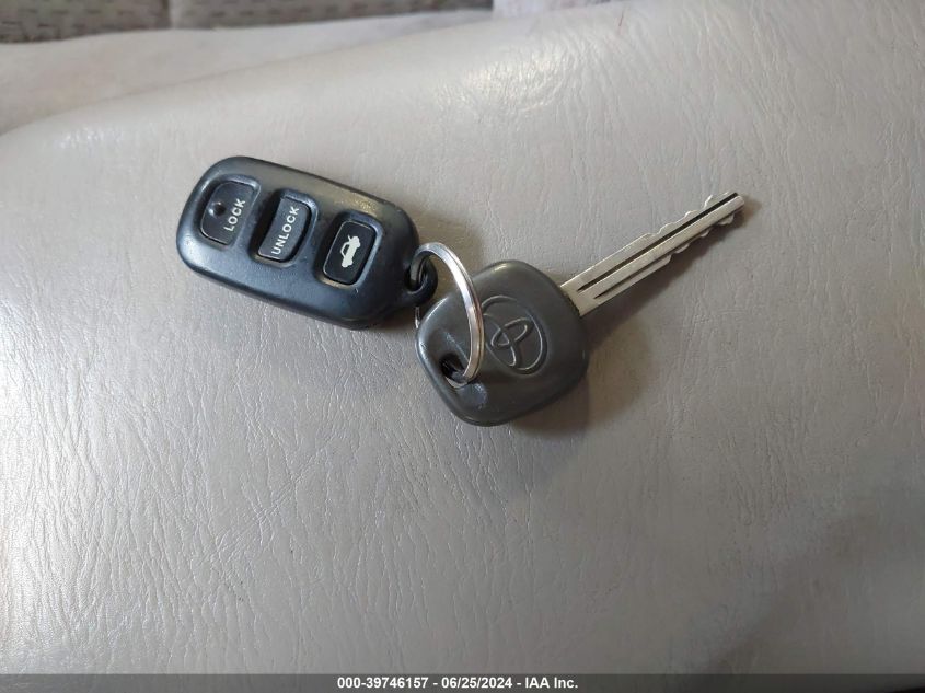 2003 Toyota Camry Xle VIN: 4T1BE30K23U257599 Lot: 39746157