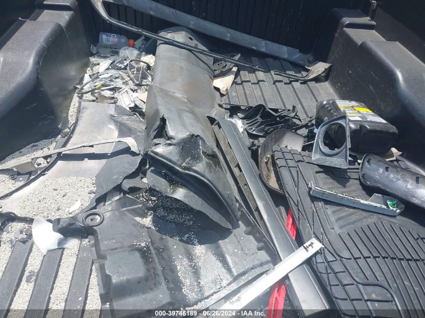 2015 Toyota Tacoma Prerunner VIN: 5TFJX4GN9FX050873 Lot: 39746189