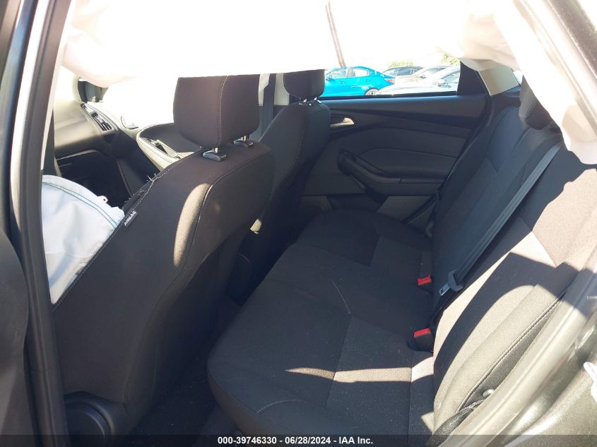 2018 Ford Focus Se VIN: 1FADP3K24JL318643 Lot: 39746330