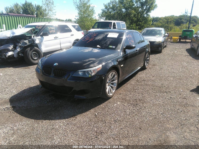 2006 BMW M5 VIN: WBSNB93526CX06432 Lot: 39746344
