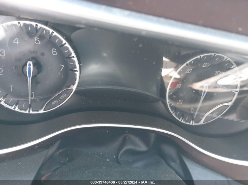 2017 Chrysler Pacifica Limited VIN: 2C4RC1GG6HR757882 Lot: 39746438