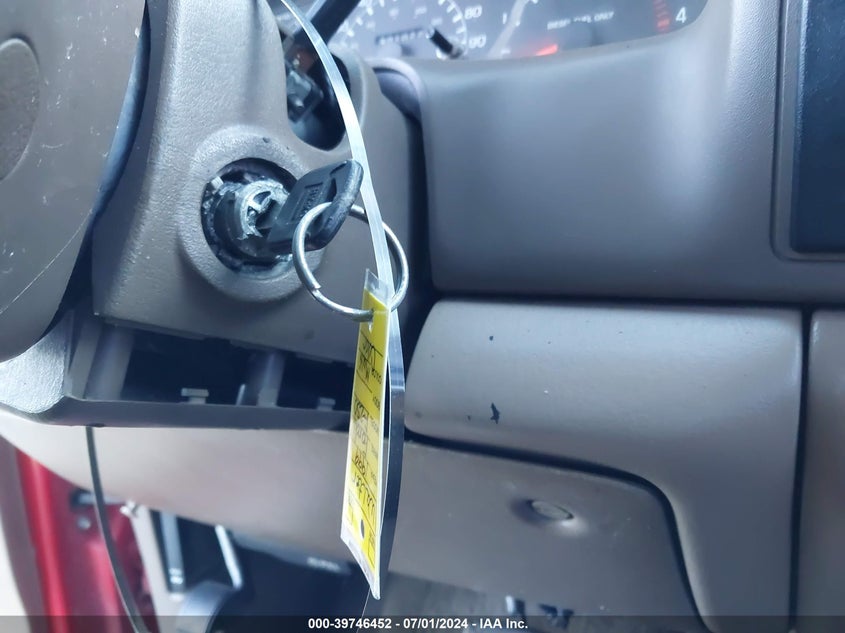 1999 Ford F-250 Lariat/Xl/Xlt VIN: 1FTNX21F4XEC89039 Lot: 39746452