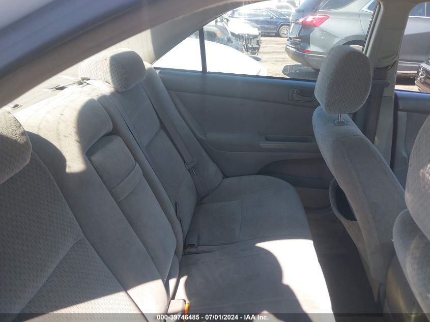 2004 Toyota Camry Le VIN: 4T1BE32K04U325994 Lot: 39746485