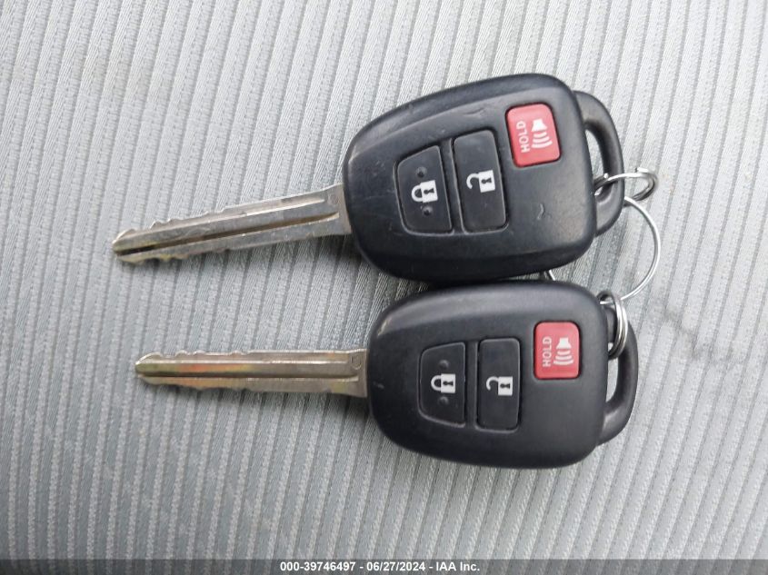 2012 Toyota Prius C Two VIN: JTDKDTB33C1016598 Lot: 39746497