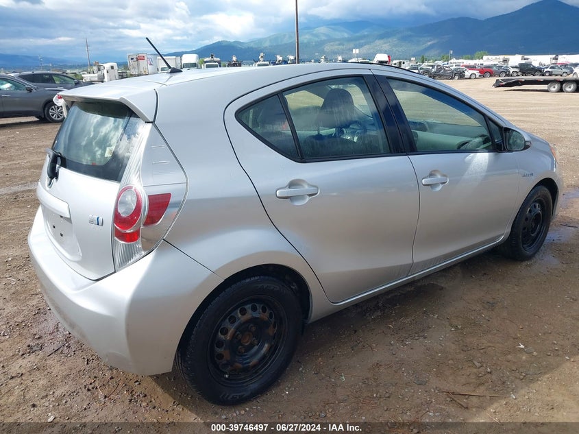 2012 Toyota Prius C Two VIN: JTDKDTB33C1016598 Lot: 39746497