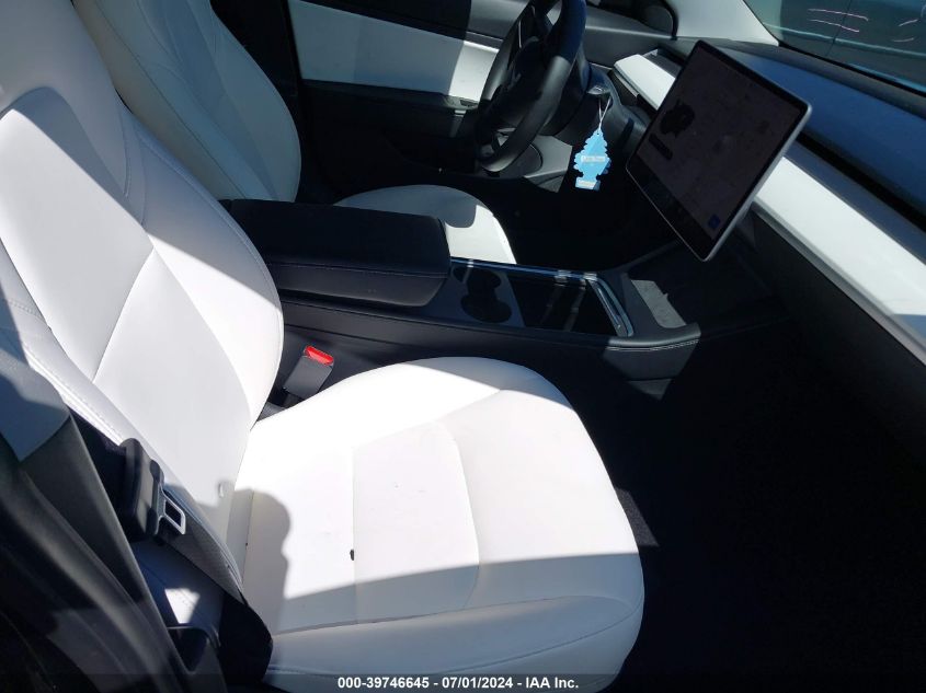 2021 TESLA MODEL 3 - 5YJ3E1EA2MF856820