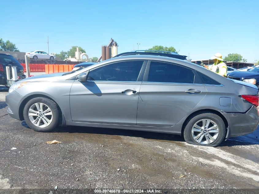 2013 Hyundai Sonata Gls VIN: 5NPEB4AC1DH677048 Lot: 39746678