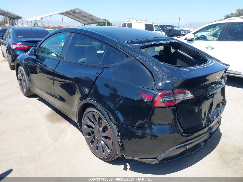 2022 Tesla Model Y Performance Dual Motor All-Wheel Drive VIN: 7SAYGDEF2NF536530 Lot: 39746689