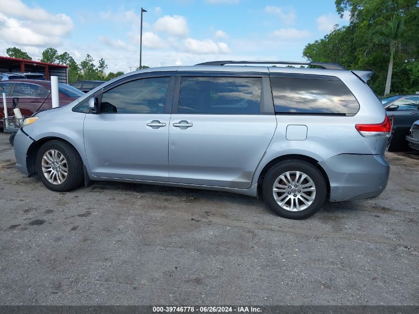 5TDYK3DCXCS184318 2012 Toyota Sienna Xle V6 8 Passenger