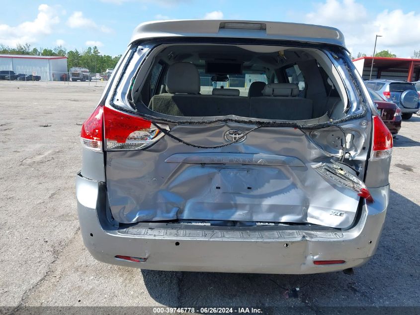 5TDYK3DCXCS184318 2012 Toyota Sienna Xle V6 8 Passenger