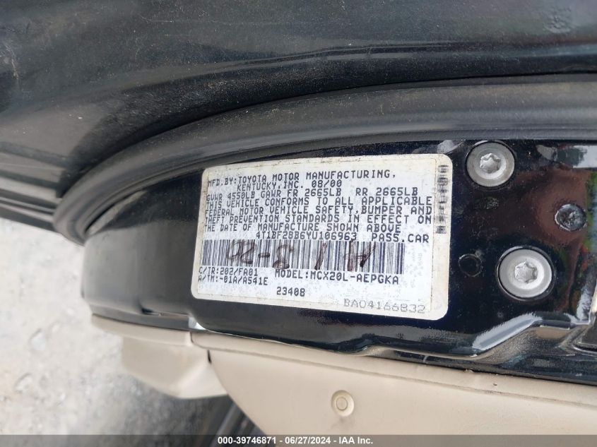 2000 Toyota Avalon Xls VIN: 4T1BF28B6YU106963 Lot: 39746871