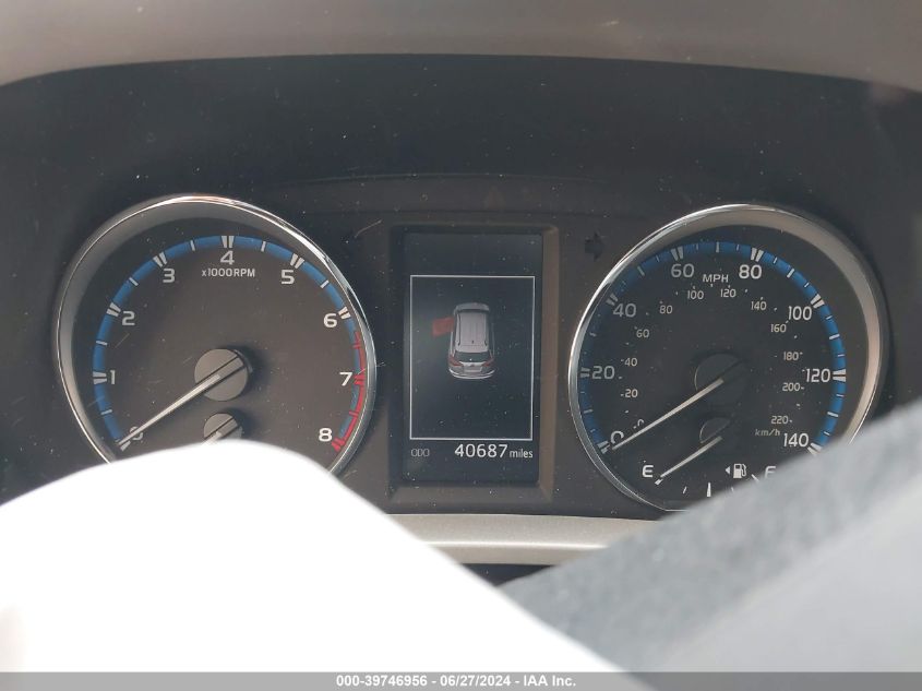 2017 Toyota Rav4 Platinum VIN: 2T3DFREV0HW580107 Lot: 39746956