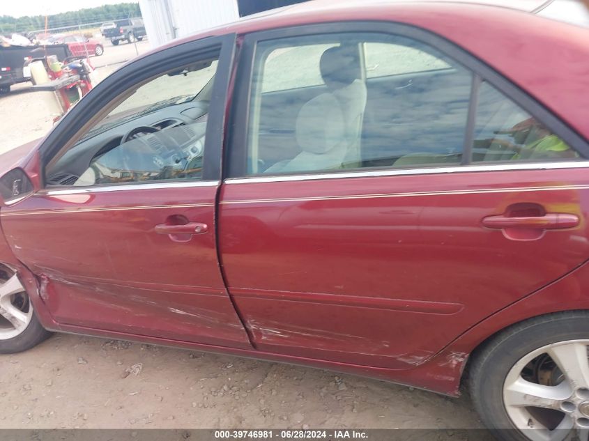 2004 Toyota Camry Le/Xle/Se VIN: 4T1BE32K54U282642 Lot: 39746981