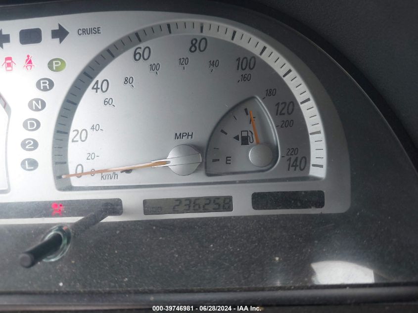 2004 Toyota Camry Le/Xle/Se VIN: 4T1BE32K54U282642 Lot: 39746981