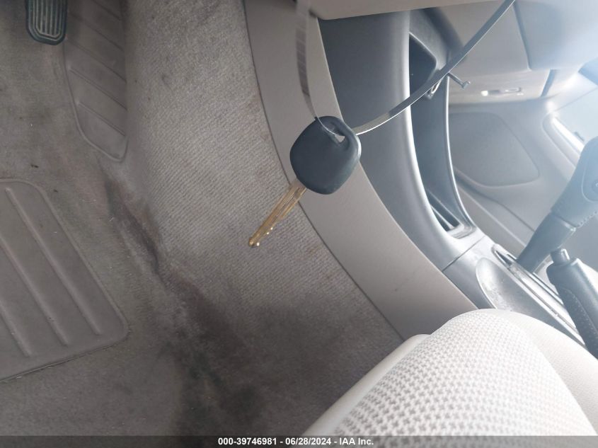 2004 Toyota Camry Le/Xle/Se VIN: 4T1BE32K54U282642 Lot: 39746981