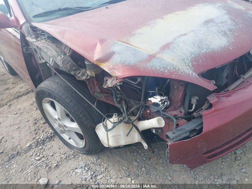 2004 Toyota Camry Le/Xle/Se VIN: 4T1BE32K54U282642 Lot: 39746981