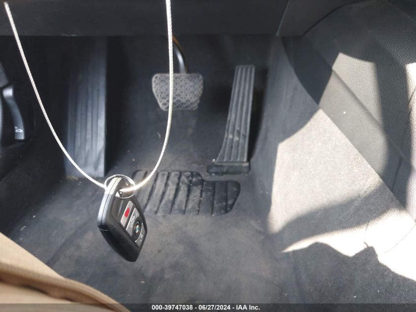 2016 BMW 320 I VIN: WBA8A9C54GK616002 Lot: 39747038