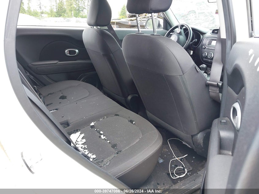 2016 Kia Soul VIN: KNDJN2A26G7390735 Lot: 39747086