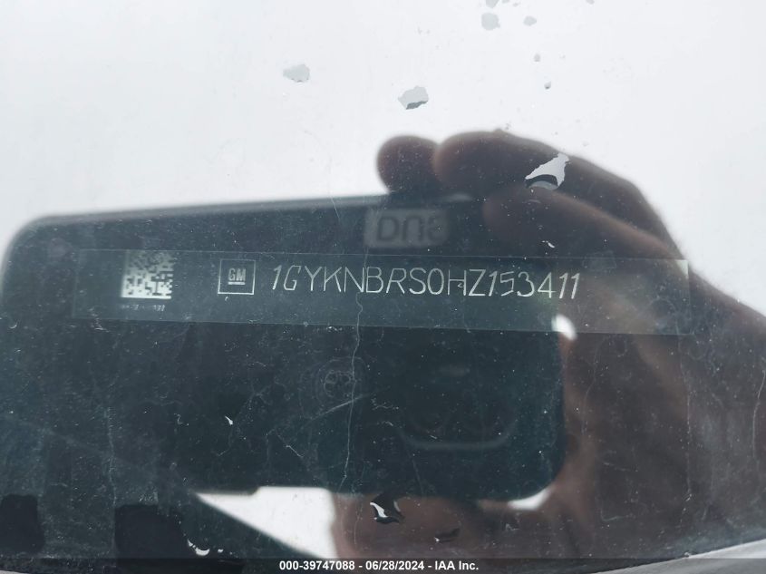 2017 Cadillac Xt5 Luxury VIN: 1GYKNBRS0HZ153411 Lot: 39747088