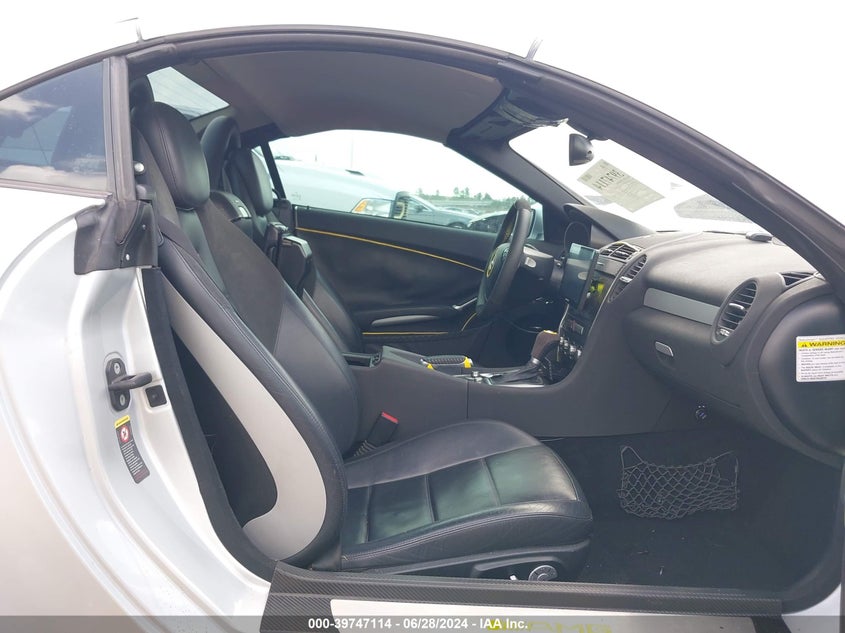 2005 Mercedes-Benz Slk 55 Amg VIN: WDBWK73F35F035664 Lot: 39747114