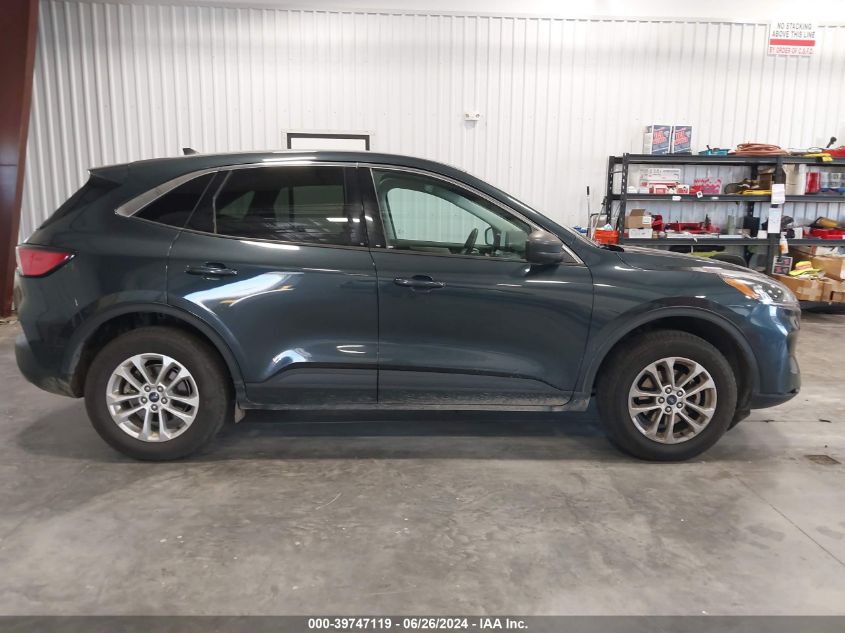 2022 Ford Escape Se VIN: 1FMCU9G65NUB13924 Lot: 39747119