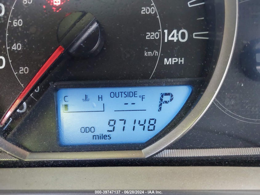 2013 TOYOTA RAV4 LE - JTMZFREV1D5009717