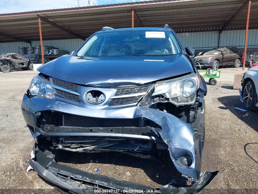 2013 TOYOTA RAV4 LE - JTMZFREV1D5009717