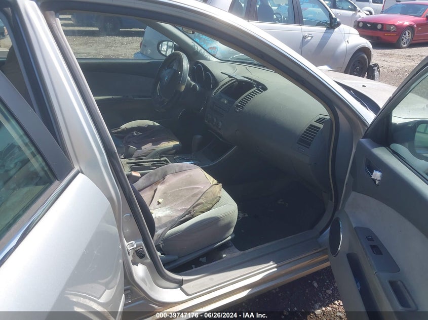 2005 Nissan Altima 2.5 S VIN: 1N4AL11D25C176966 Lot: 39747176