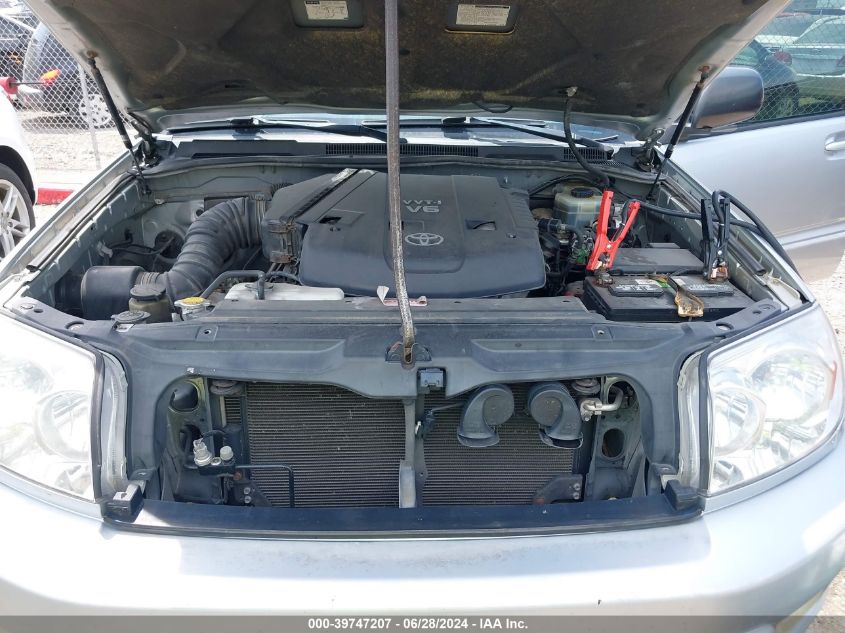 2004 Toyota 4Runner Sr5 V6 VIN: JTEZU14R740024307 Lot: 39747207