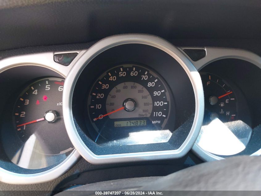 2004 Toyota 4Runner Sr5 V6 VIN: JTEZU14R740024307 Lot: 39747207