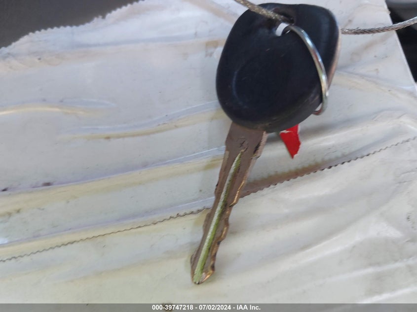 2010 Chevrolet Silverado 1500 Work Truck VIN: 1GCSCPEX7AZ246264 Lot: 39747218