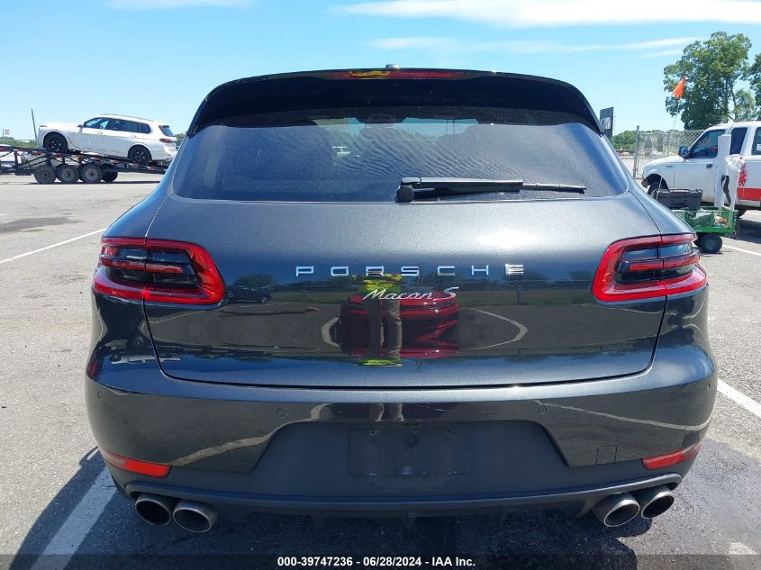 2018 Porsche Macan S VIN: WP1AB2A54JLB35775 Lot: 39747236