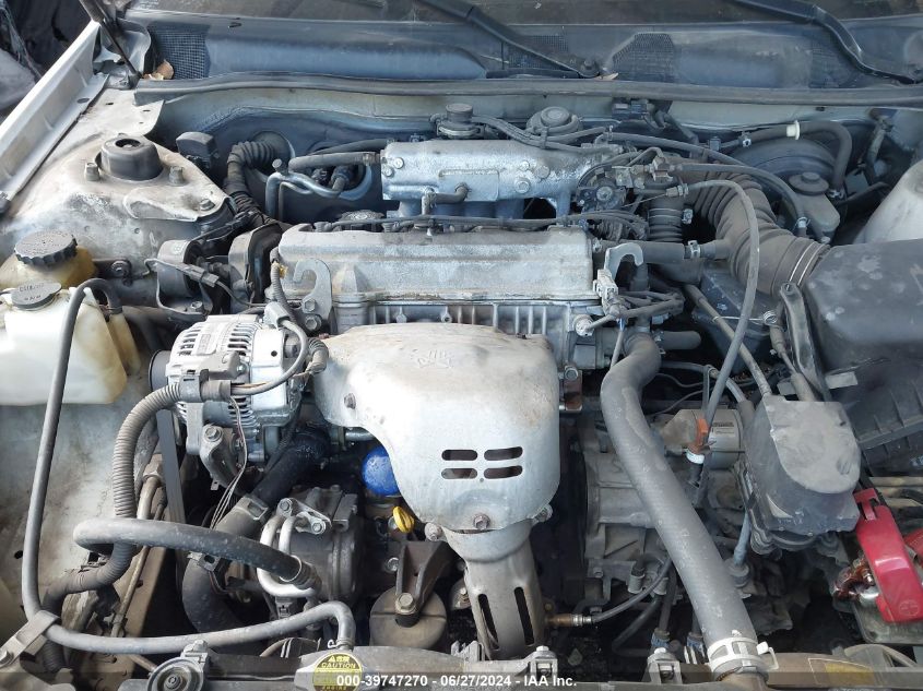 2000 Toyota Camry Ce/Le/Xle VIN: 4T1BG22K5YU739654 Lot: 39747270