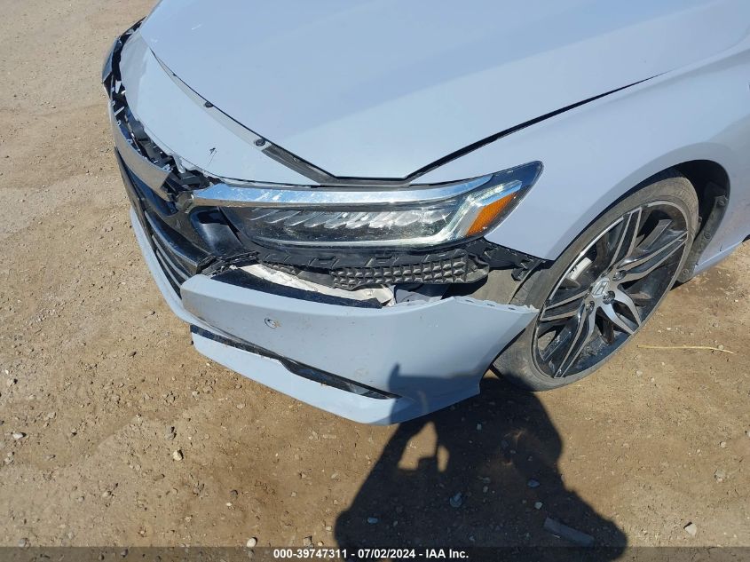 2022 Honda Accord Hybrid Touring VIN: 1HGCV3F95NA006983 Lot: 39747311