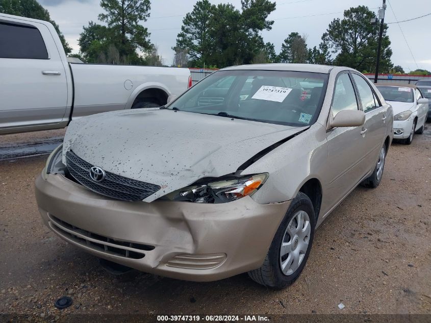 2004 Toyota Camry Le/Xle/Se VIN: 4T1BE32K74U926612 Lot: 39747319