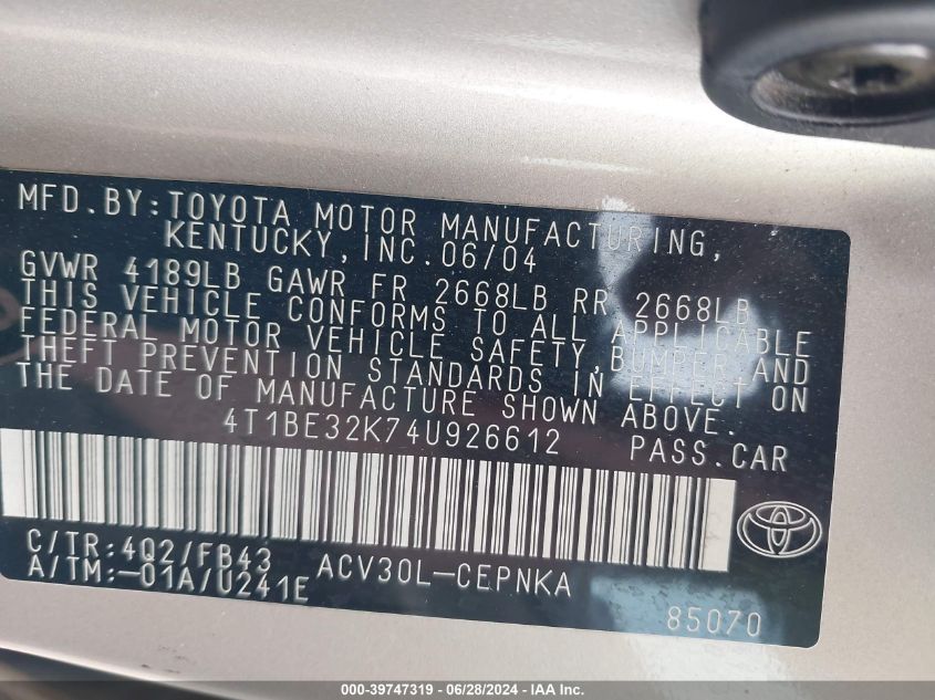 2004 Toyota Camry Le/Xle/Se VIN: 4T1BE32K74U926612 Lot: 39747319