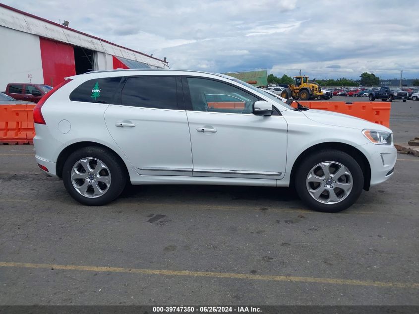 2016 Volvo Xc60 T5 Premier VIN: YV4612RK8G2850414 Lot: 39747350