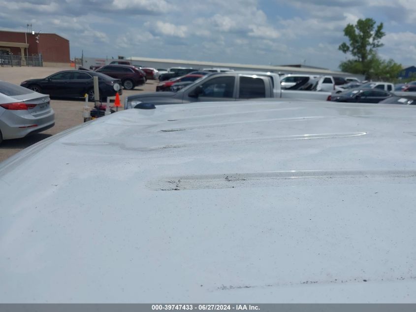 2011 Ford F-150 Lariat VIN: 1FTFW1CF3BFB61425 Lot: 39747433