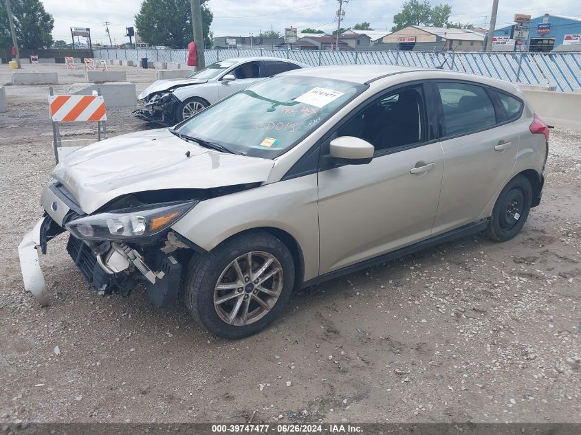 1FADP3K22JL330015 2018 FORD FOCUS - Image 2