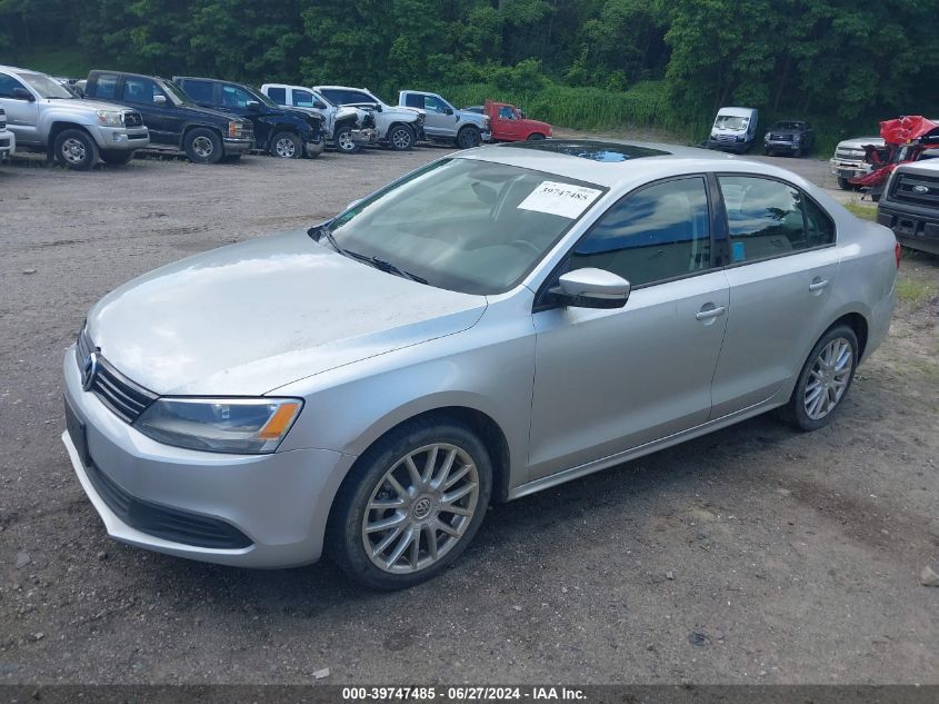 3VWBZ7AJ7BM365755 | 2011 VOLKSWAGEN JETTA