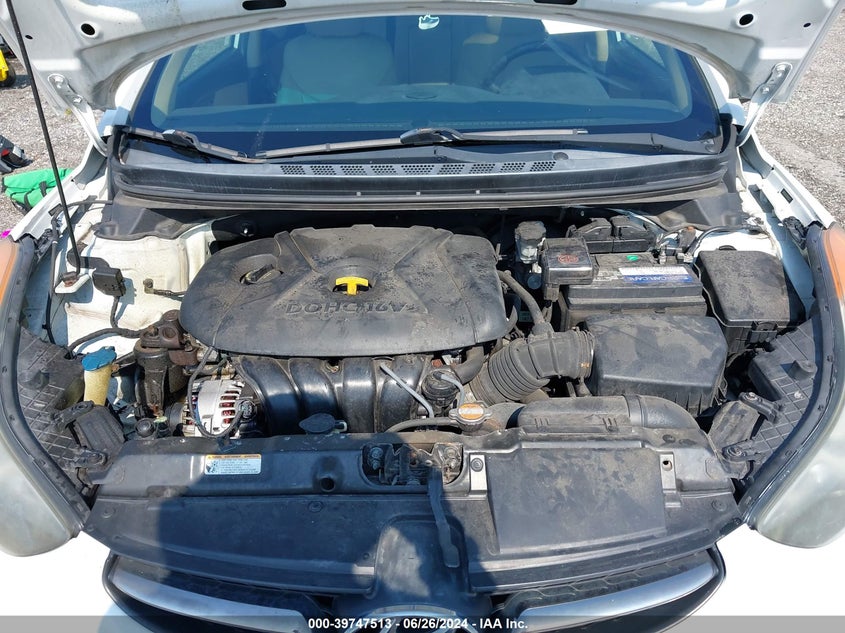 5NPDH4AE5BH010671 2011 Hyundai Elantra Limited